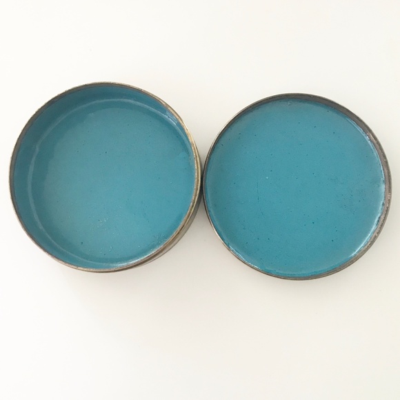 Vintage Floral Painted Metal Trinket Box - Picture 3 of 4